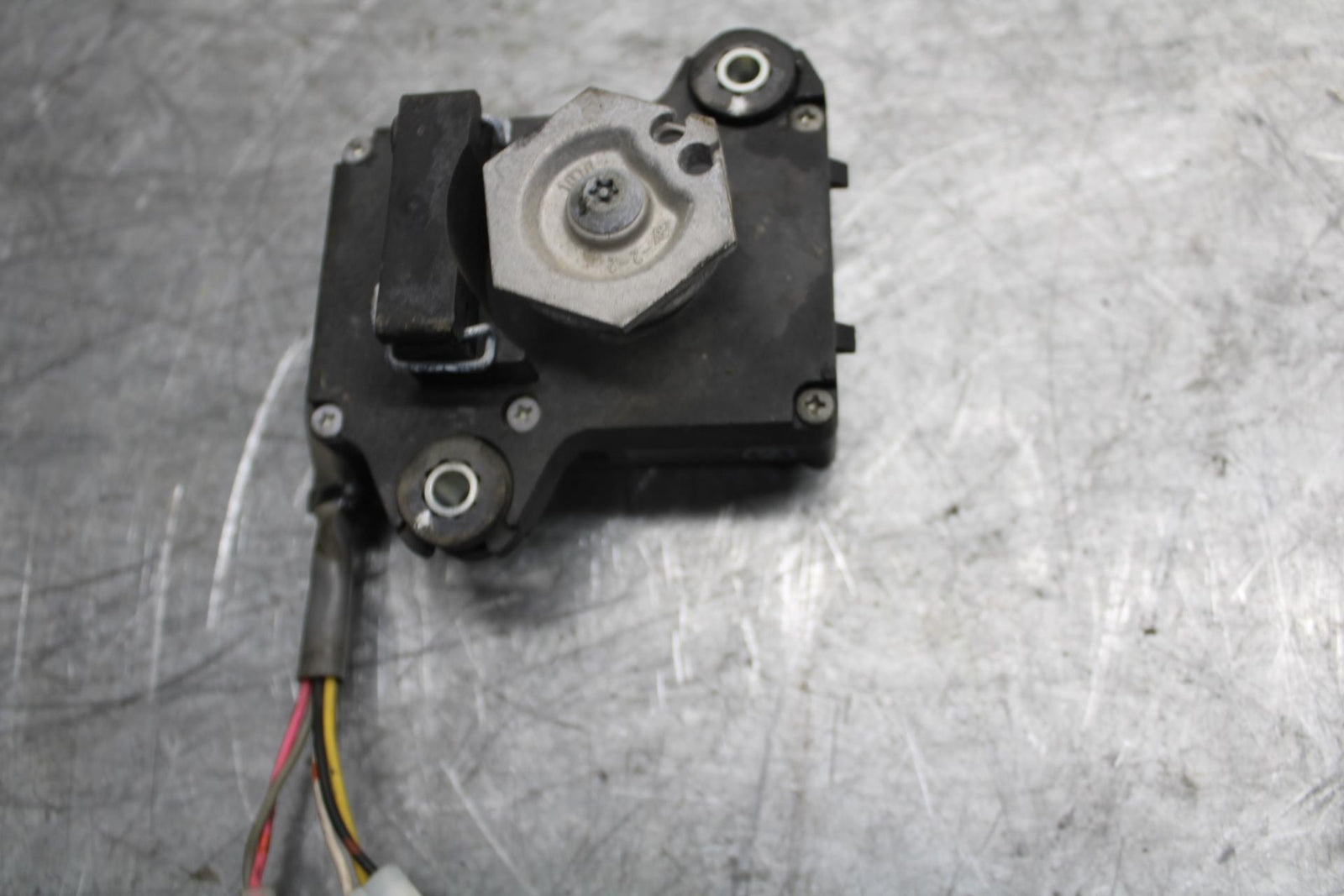 2009 Kawasaki Ninja ZX6R ZX600R EXHAUST VALVE SERVO MOTOR BB538