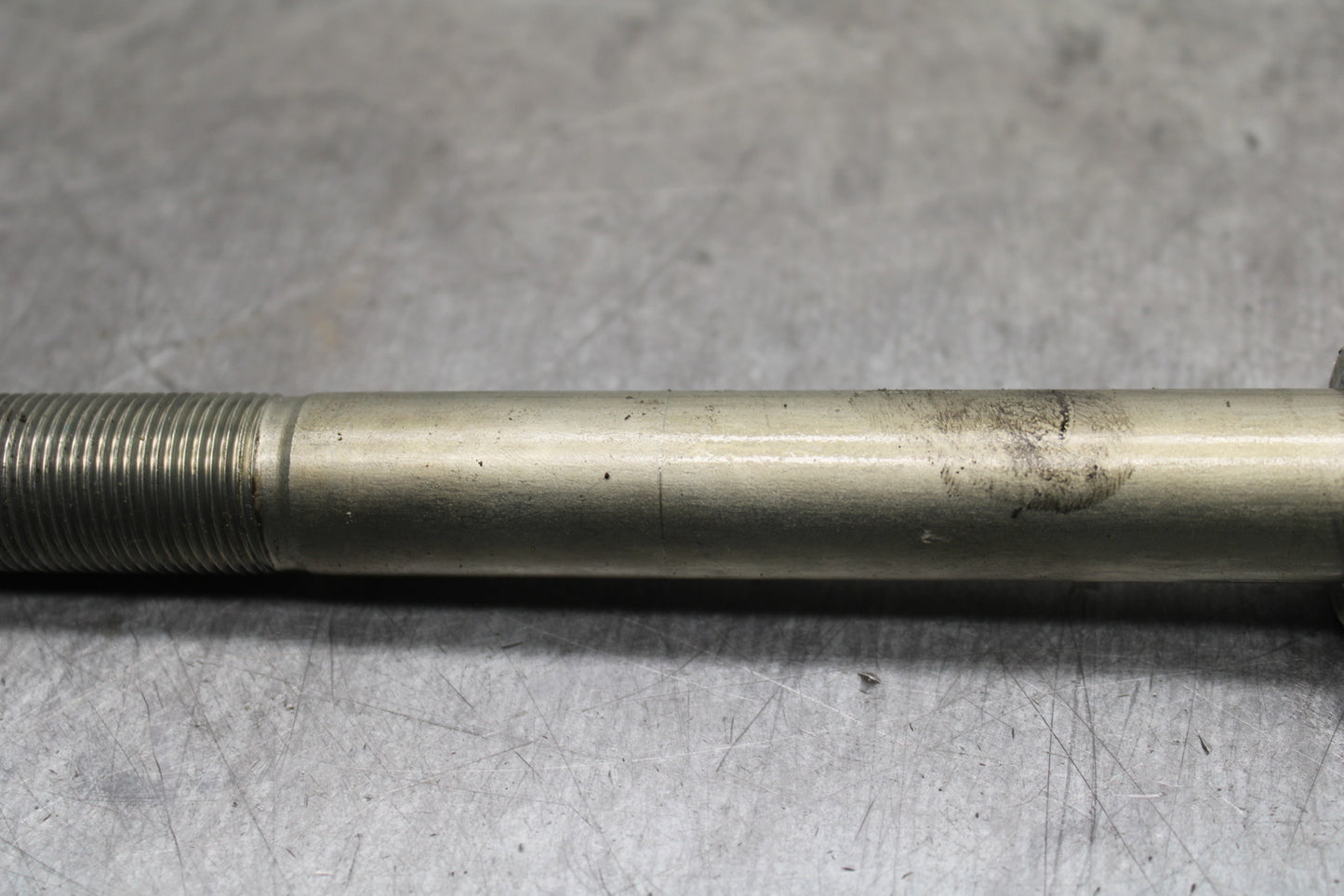 18-24 KAWASAKI NINJA 650 FRONT WHEEL RIM AXLE PIVOT BOLT BB725