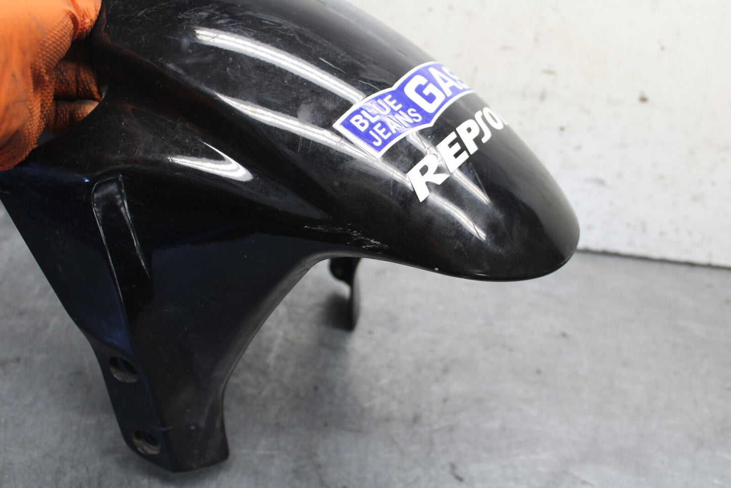 05-06 HONDA CBR600RR FRONT WHEEL FENDER COWL FAIRING  BB689