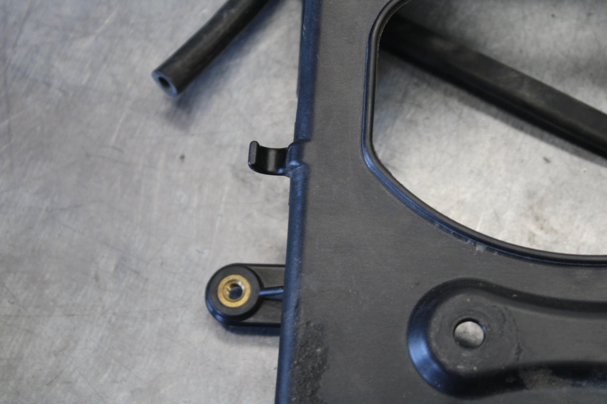 06-07 DUCATI MONSTER 695 REAR BACK TAIL UNDERTAIL BATTERY TRAY PLASTIC BB674