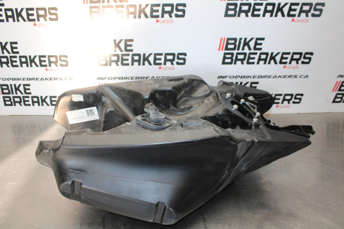 18-22 HUSQVARNA VITPILEN 701 GAS TANK FUEL CELL PETROL RESERVOIR BB198