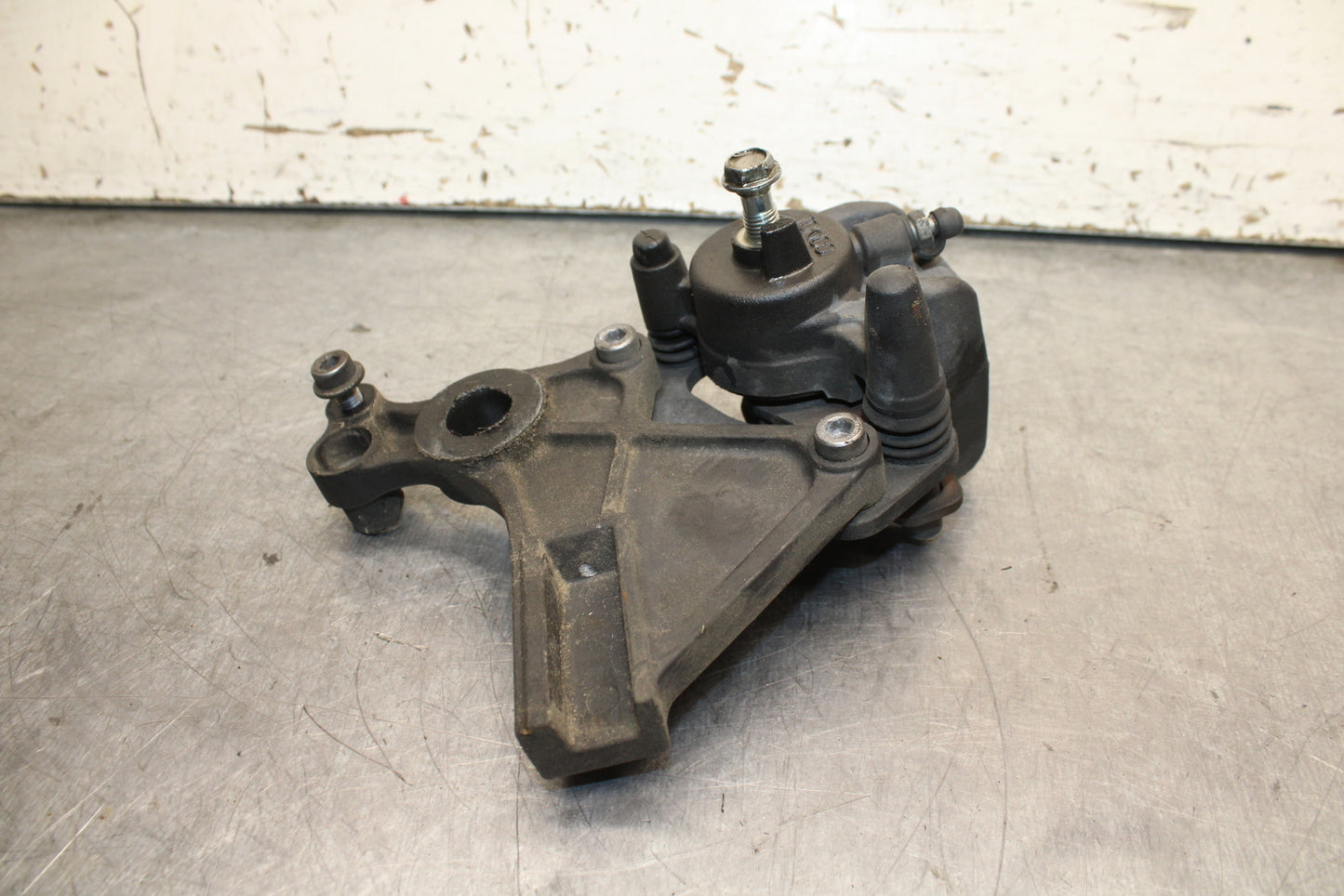 14-15 KAWASAKI NINJA 650 EX650F ABS REAR BRAKE CALIPER W MOUNT BRACKET BB741