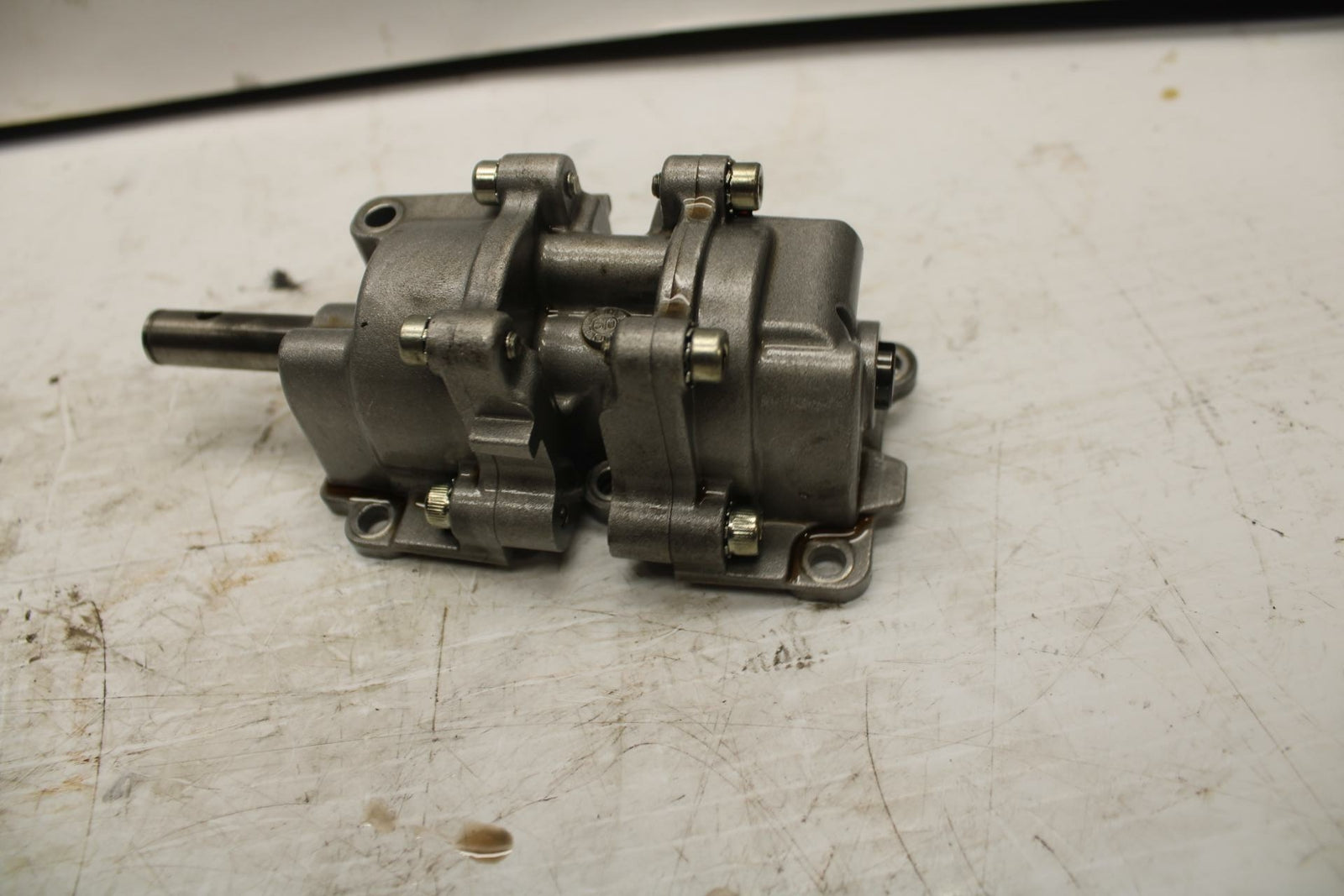 10-11 APRILIA RSV4 ENGINE MOTOR OIL PUMP  BB268