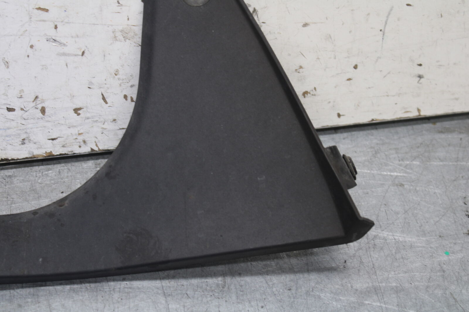 09-12 KAWASAKI NINJA ZX6R FRONT LOWER INNER EXHAUST V FAIRING COWL GUARD BB698