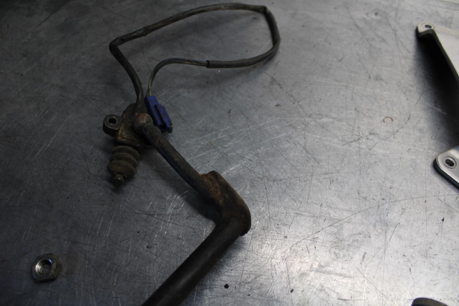 89-90 YAMAHA FZR600 KICKSTAND SIDE KICK STAND 4BP-27311-00-00 BB76