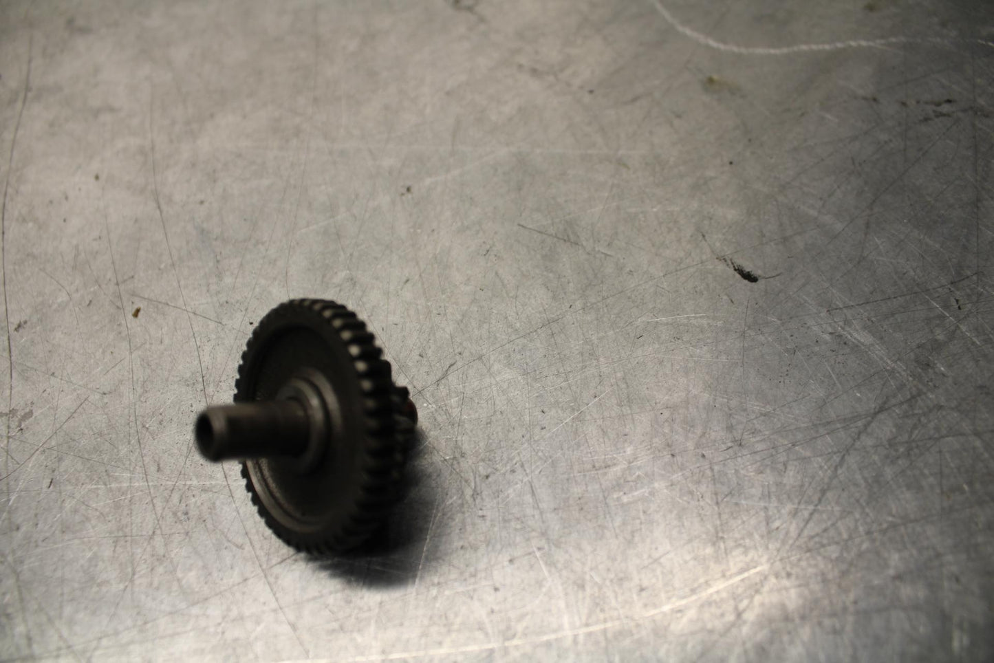 2001 Yamaha YZF R6 ENGINE MOTOR IDLER IDLING GEAR 5SL-15512-00-00 BB68