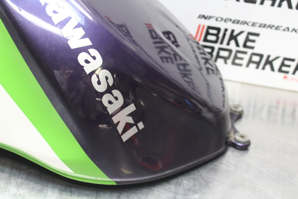 98 KAWASAKI NINJA ZX6 GAS TANK FUEL CELL PETROL RESERVOIR BB870