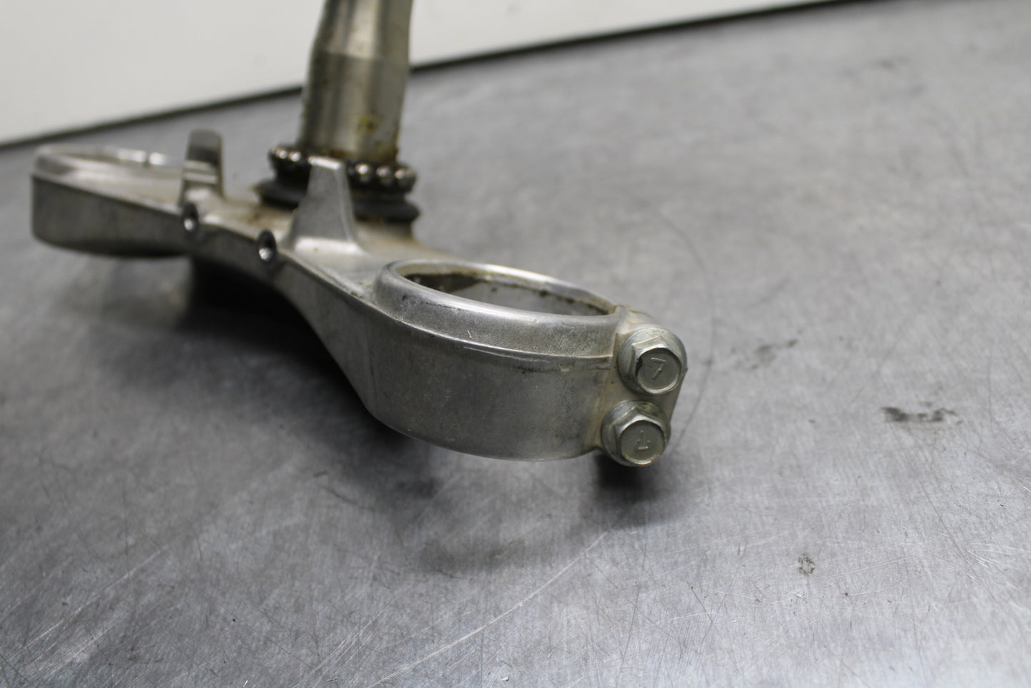 00-05 KAWASAKI NINJA ZX12R FRONT FORKS CLAMP LOWER TRIPLE TREE STEM BB121