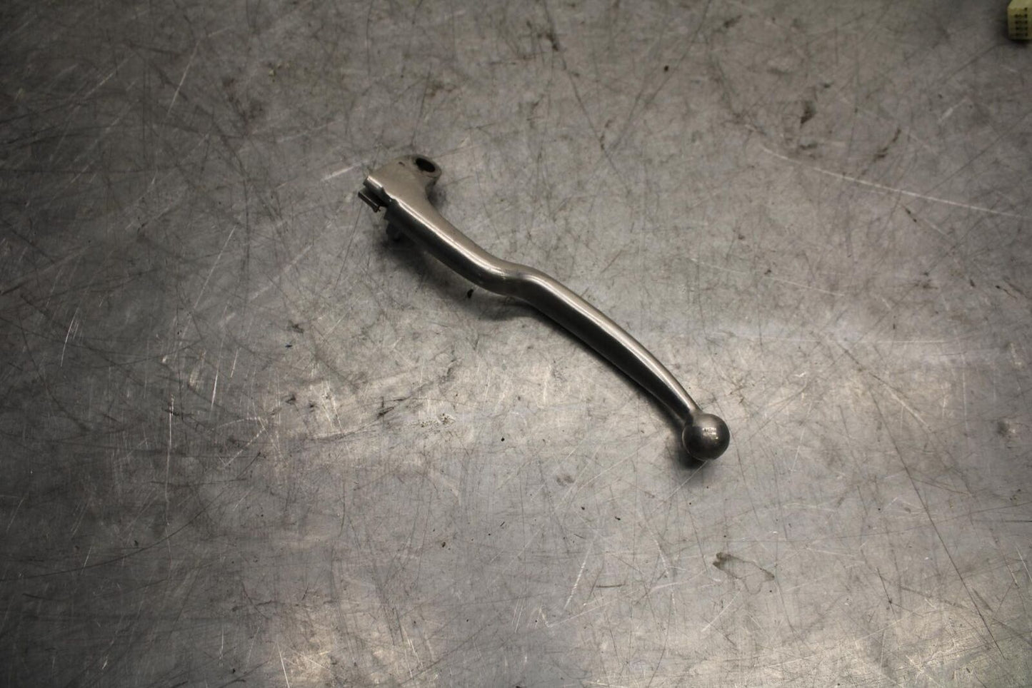 2015 Yamaha YZF R3 LEFT HANDLEBAR CLIPON CLUTCH LEVER BB526