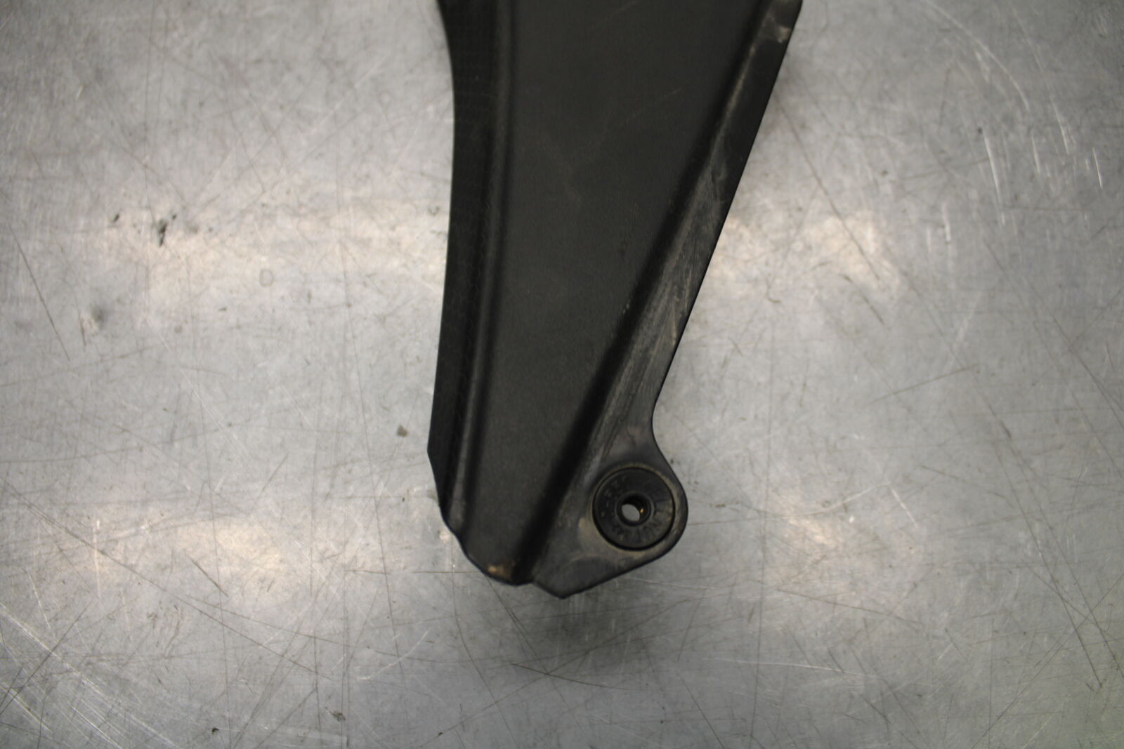 16 KAWASAKI NINJA ZX10R RIGHT FRONT DUCT COVER  BB650