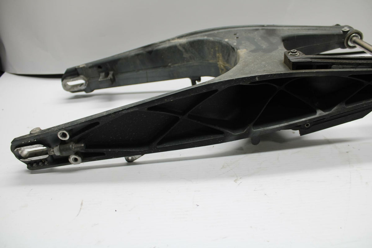 18-20 HUSQVARNA VITPILEN 401 REAR SWINGARM BACK SUSPENSION SWING ARM BB248