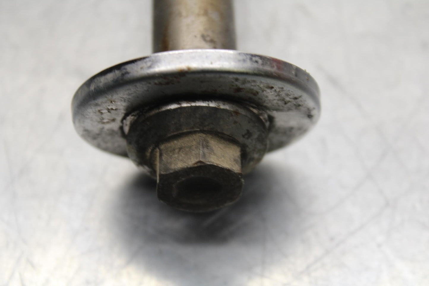 2005 Kawasaki Vulcan 1500 VN1500N REAR AXLE BACK WHEEL RIM PIVOT BOLT  BB576