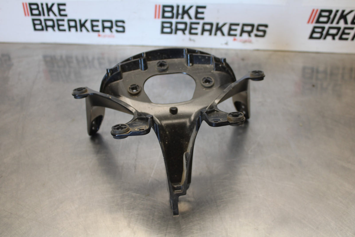 03-04 YAMAHA YZF R6 UPPER FAIRING MIRROR GAUGES STAY BRACKET BB890
