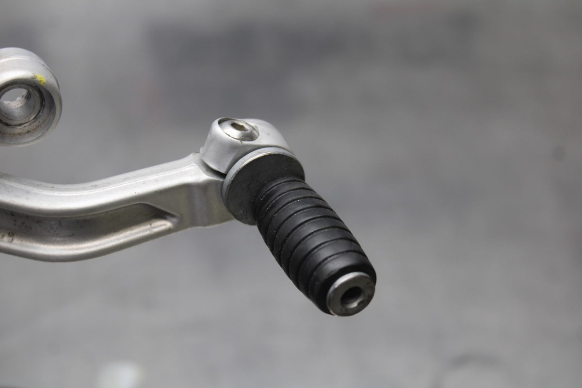 15 APRILIA RSV4 FACTORY APRC ABS RIGHT REARSET REAR SET FOOT PEG REST BB901