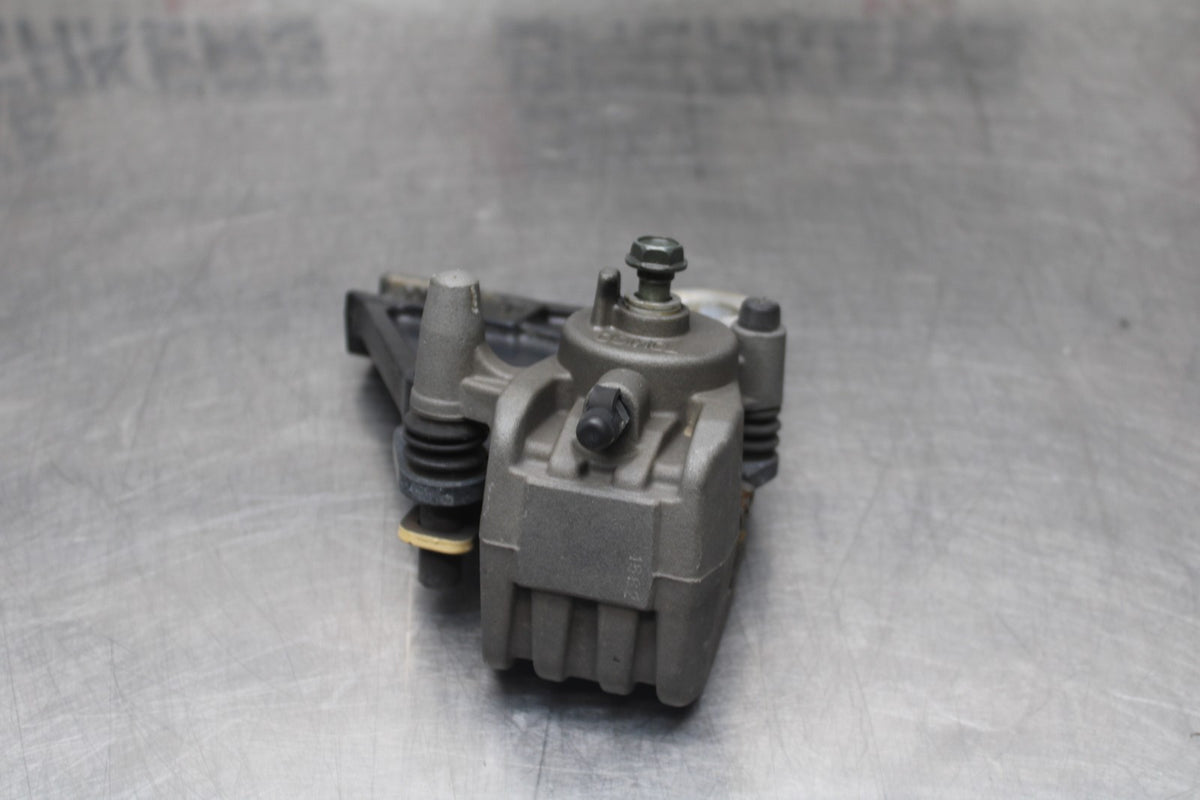 07 KAWASAKI NINJA 650 EX650 REAR BACK BRAKE CALIPER W MOUNT BRACKET BB844