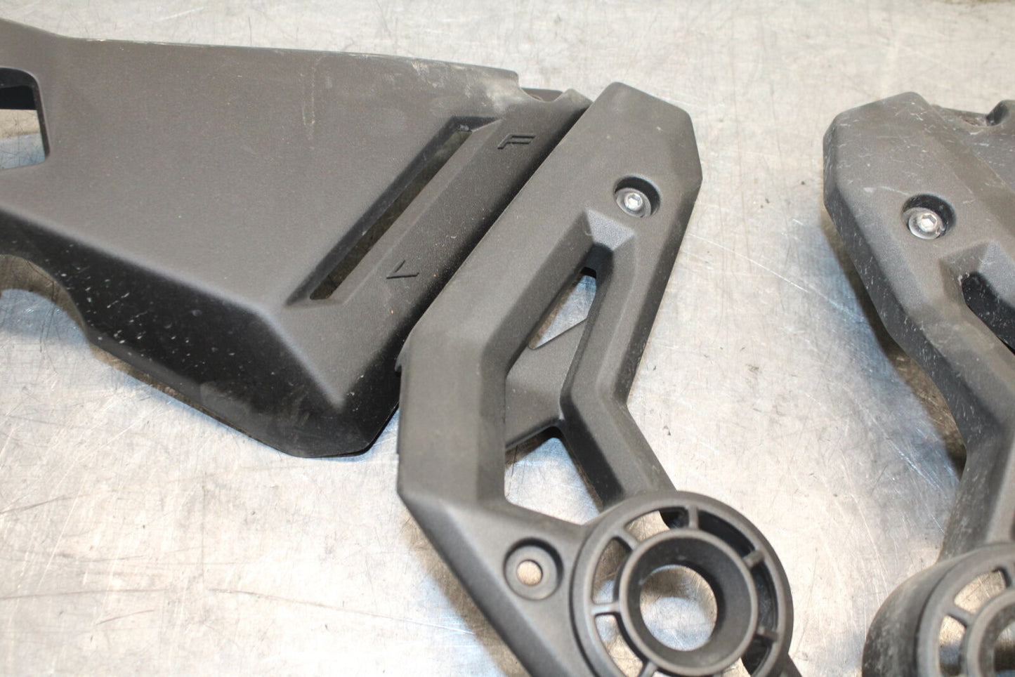 18-24 KAWASAKI NINJA 650 RIGHT LEFT FRAME SIDE COVERS COWLS PANELS TRIM BB725 