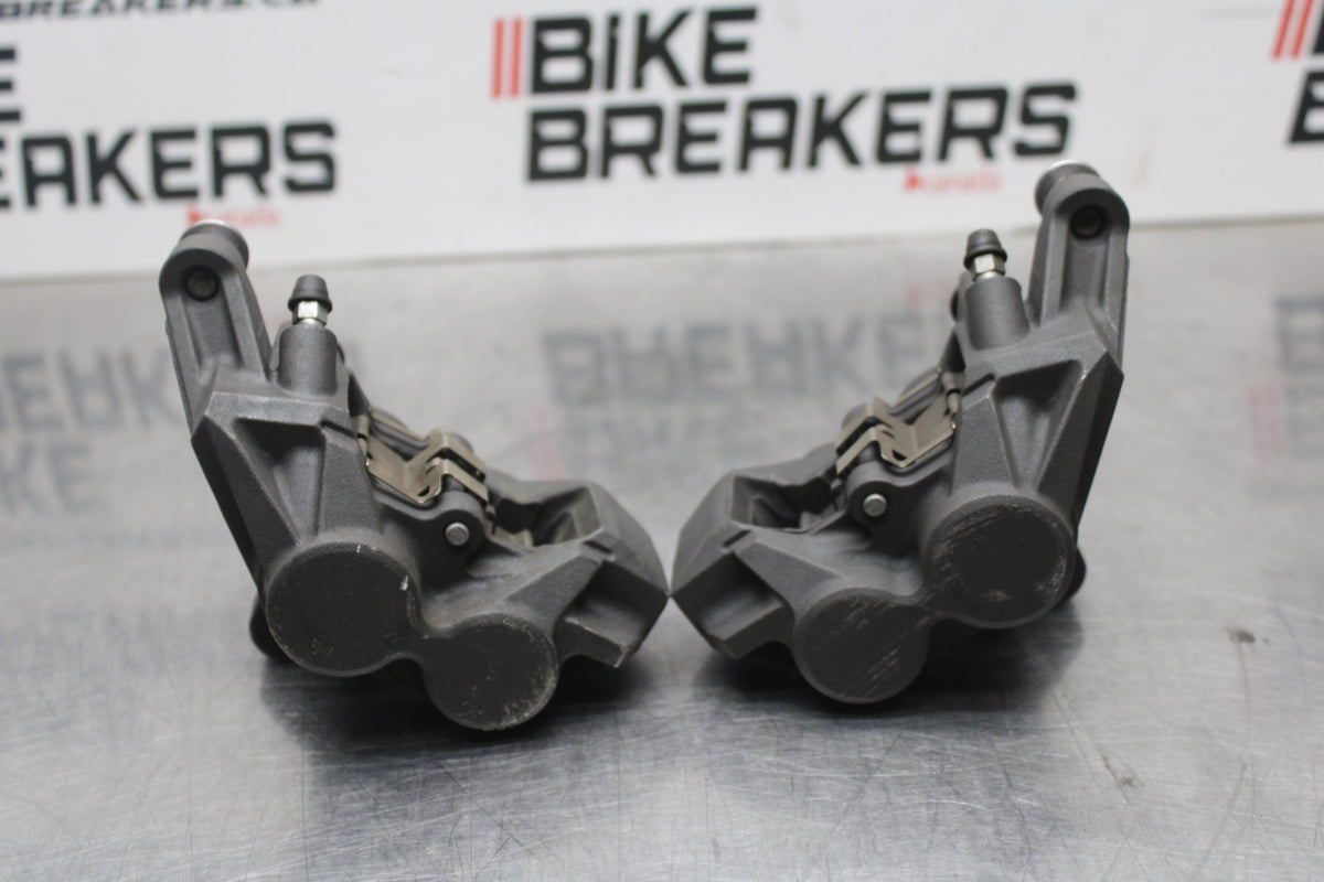 14-17 YAMAHA FZ07 RIGHT LEFT FRONT BRAKE CALIPER SET PAIR CALIPERS BB766