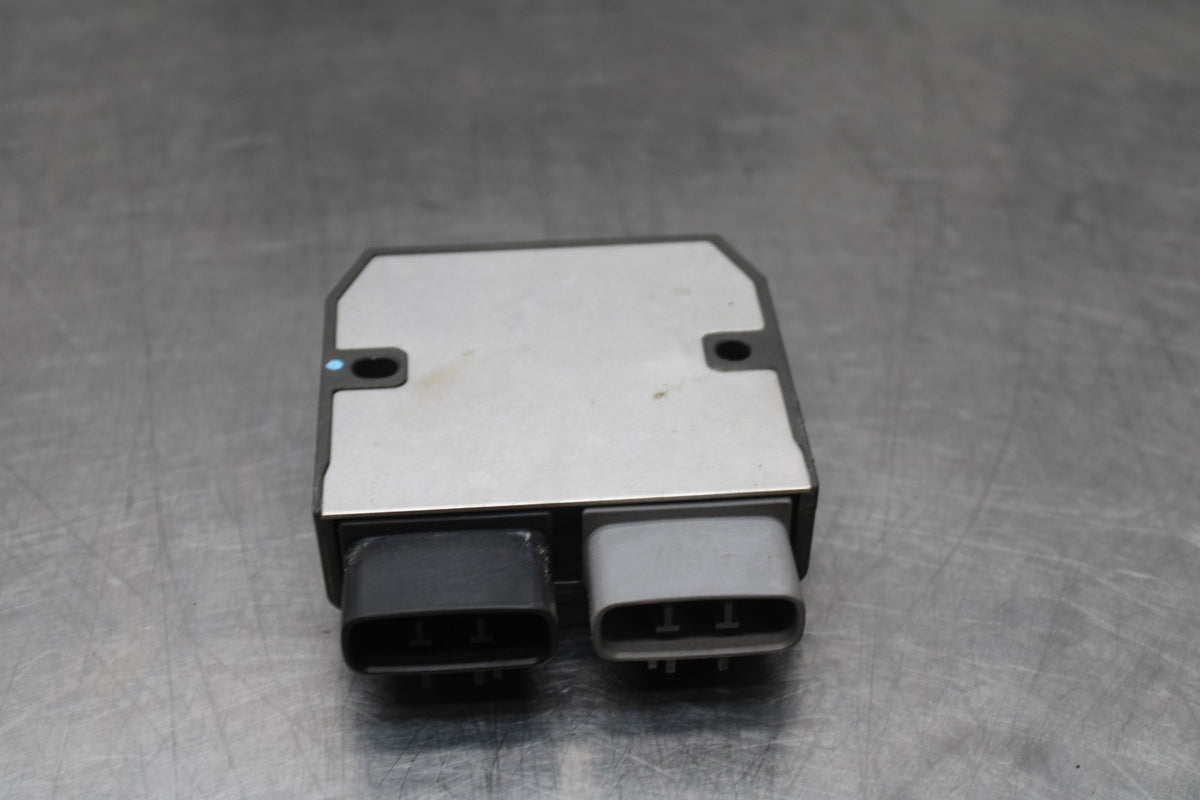 07-08 YAMAHA YZF R1 RECTIFIER VOLTAGE REGULATOR BB771