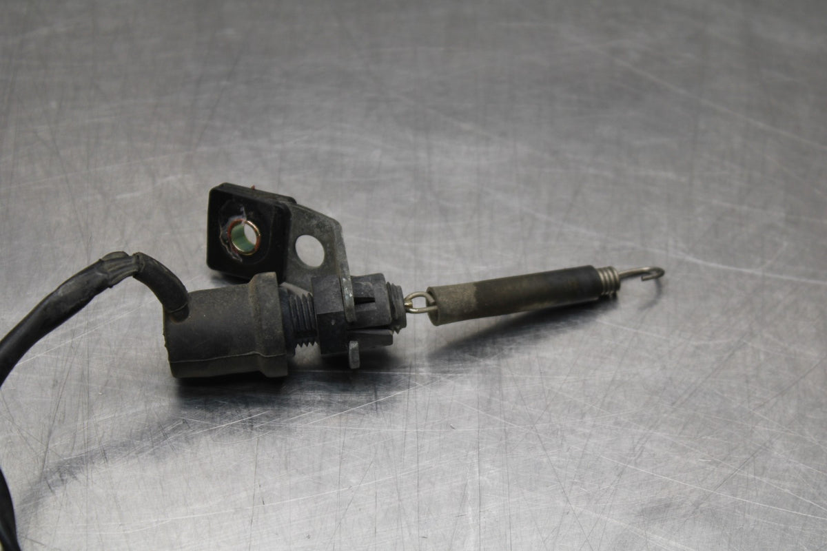 05 YAMAHA YZF R6 REAR BRAKE STOP SWITCH BB858