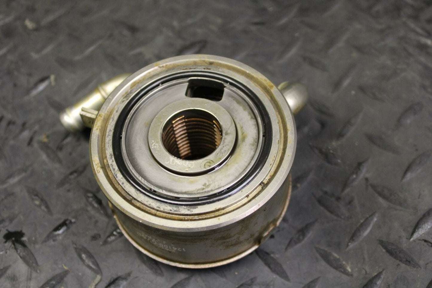 07 YAMAHA YZF R1 ENGINE MOTOR OIL COOLER  BB191 C