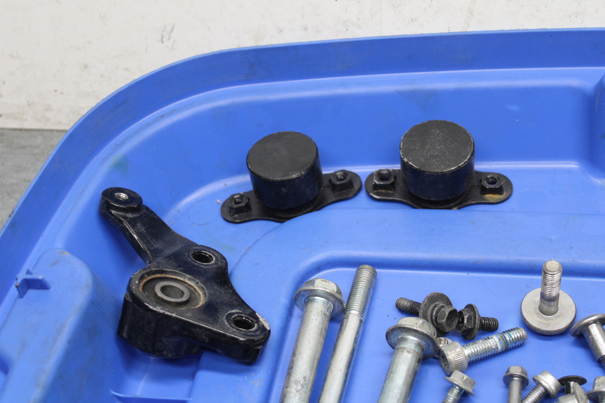 13-16 SUZUKI BANDIT 1250S ABS MOUNTING BOLTS HARDWARE MOTOR SCREWS BB134