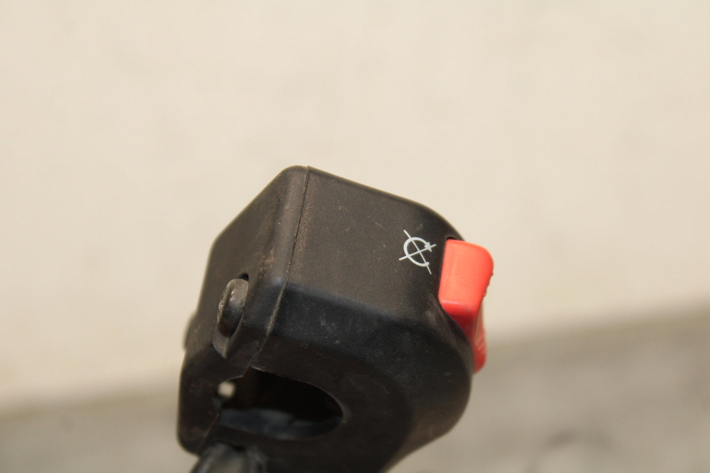 04-05 YAMAHA YZF R1 RIGHT CLIP ON HANDLE KILL OFF START SWITCH SWITCHES BB131