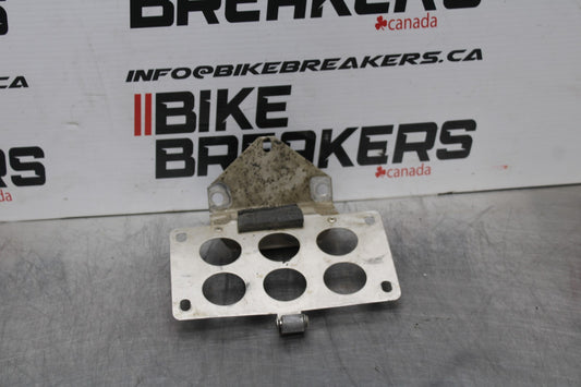 07-08 YAMAHA YZF R1 FENDER ELIMINATOR LICENSE PLATE BRACKET  BB771