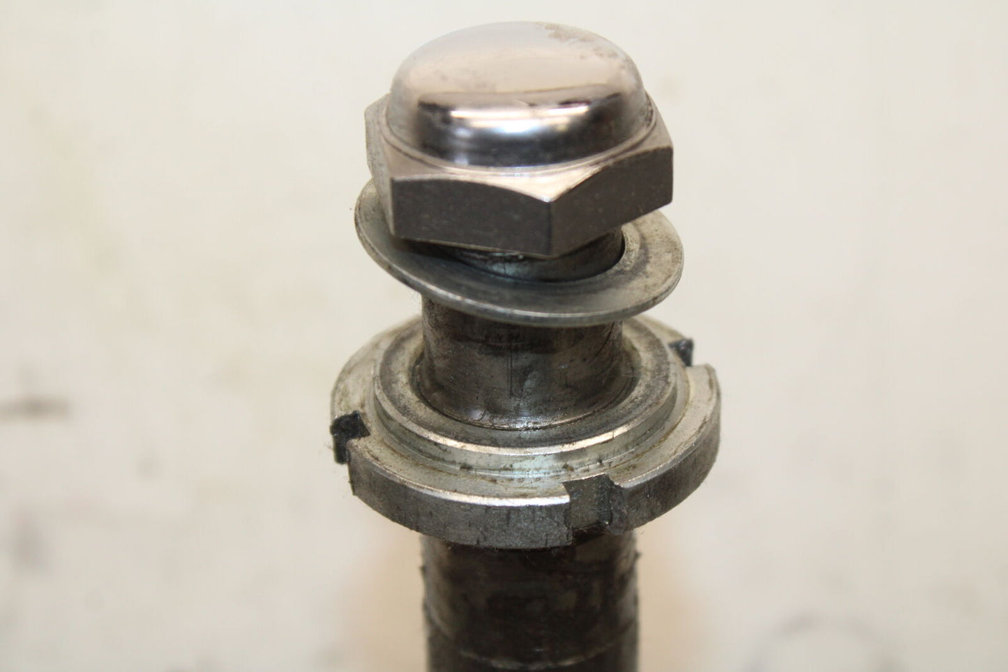 05-06 SUZUKI BOULEVARD M50 FRONT FORKS CLAMP LOWER TRIPLE TREE STEM BB671