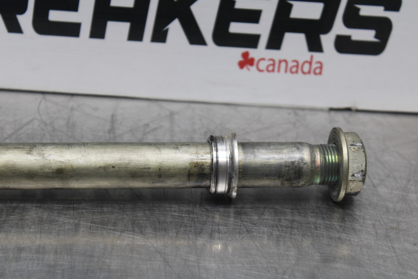 11-22 SUZUKI GSXR 600  FRONT WHEEL RIM AXLE PIVOT BOLT BB193