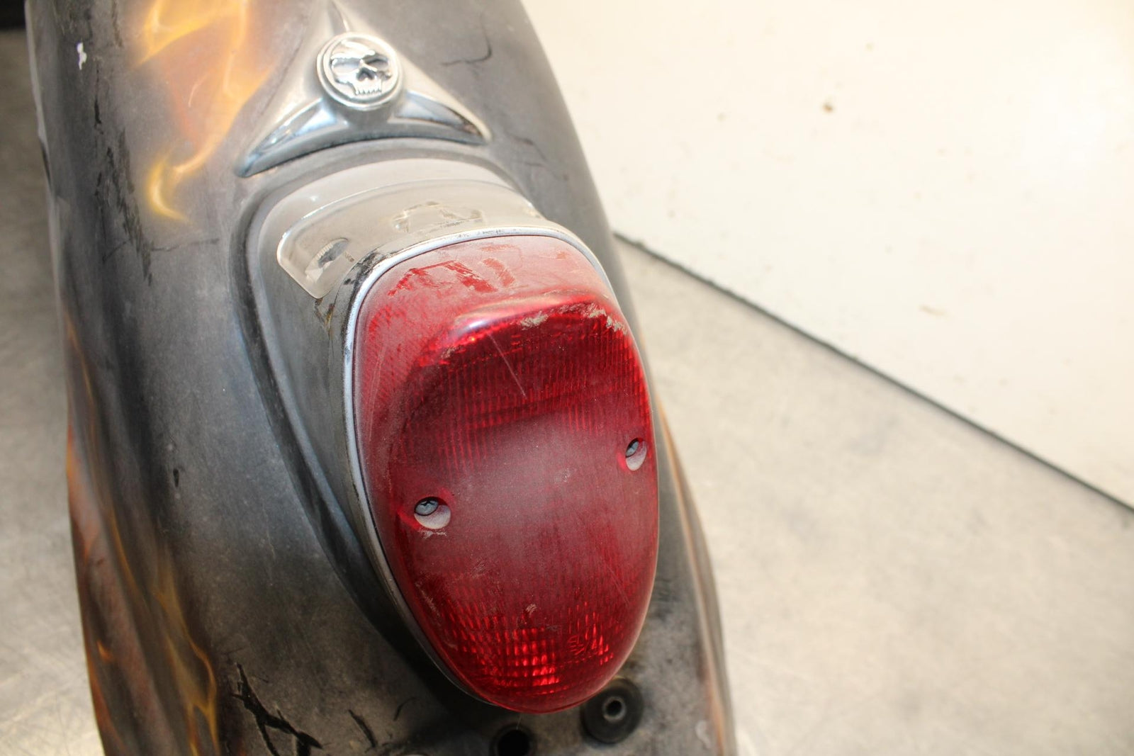 03-08 KAWASAKI VULCAN 1600 REAR BACK WHEEL FENDER MUD GUARD BB616