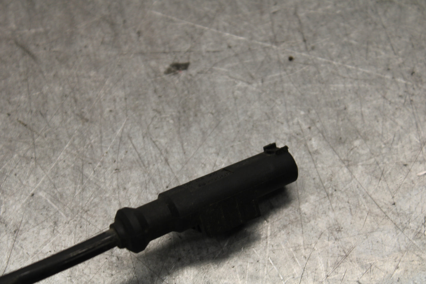 13-18 KAWASAKI NINJA ZX6R FRONT ABS BRAKE SENSOR 21176-0737 BB682