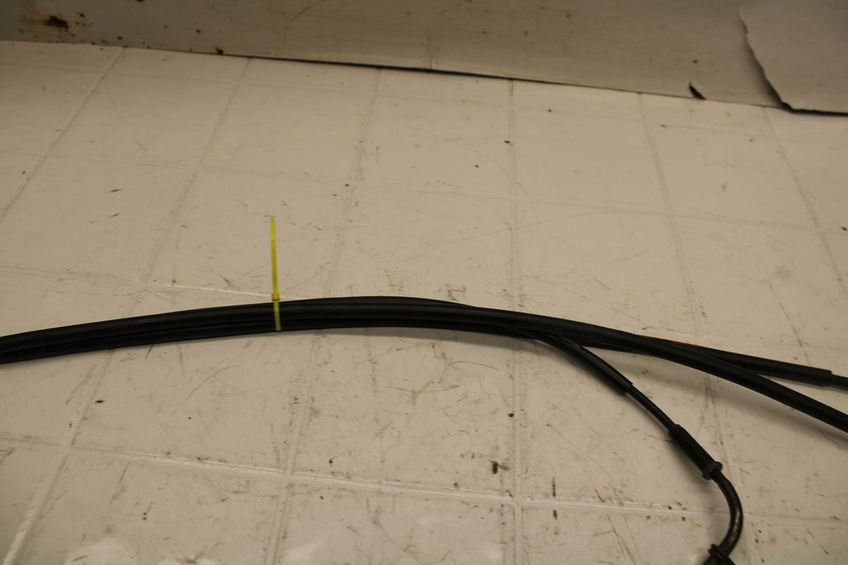 01 SUZUKI GSXR1000 THROTTLE CABLES LINES CHOKE BB10