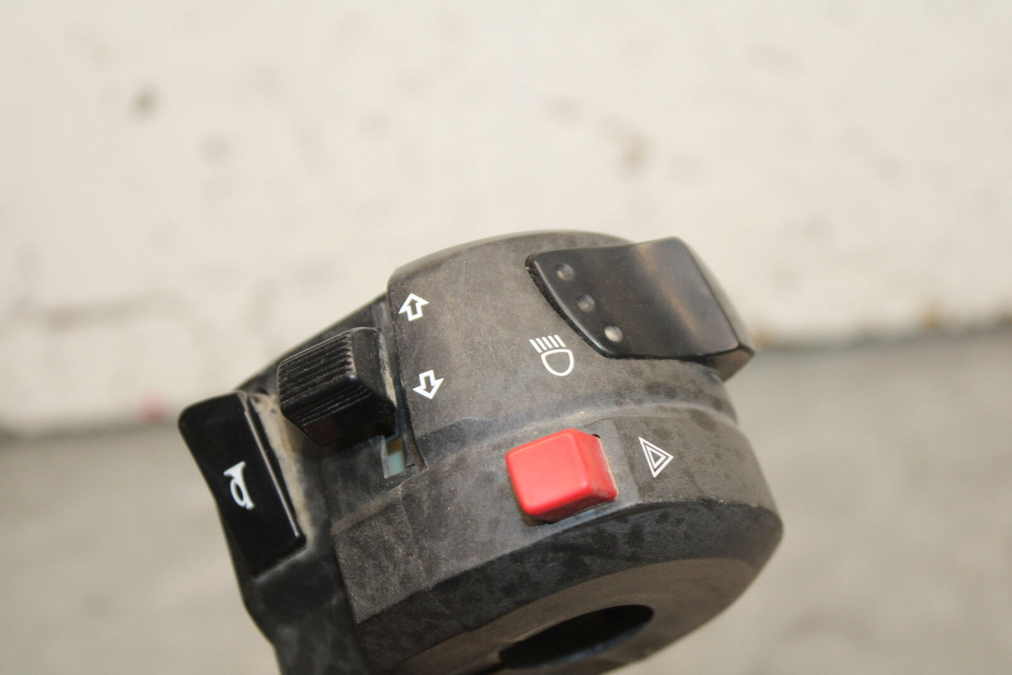 08-10 SUZUKI GSXR 600 LEFT CLIP ON HANDLE HORN SIGNALS SWITCH SWITCHES  BB721