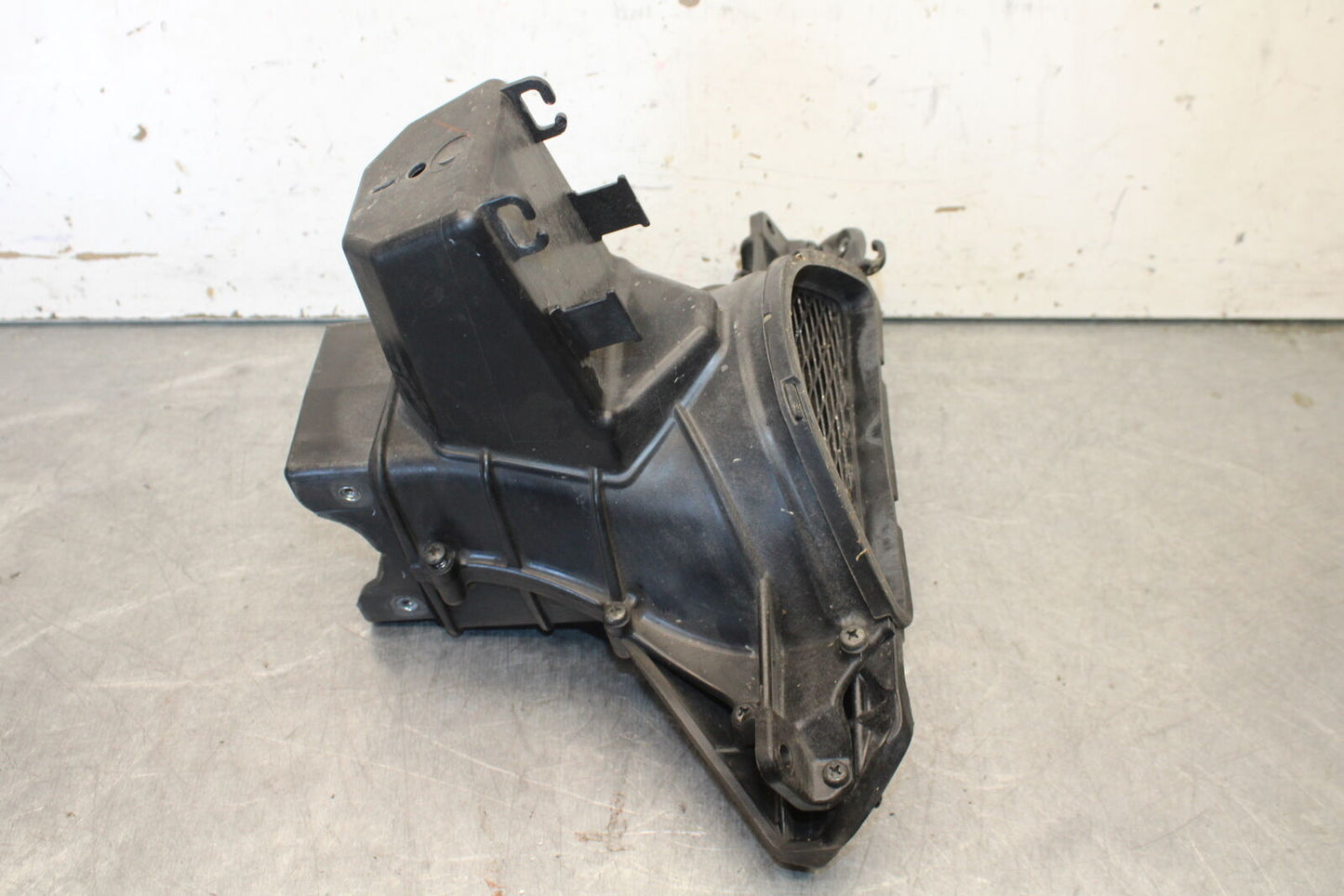 09-12 KAWASAKI NINJA ZX6R ZX600R RAM AIR INTAKE TUBE DUCT 39045-0039 BB656