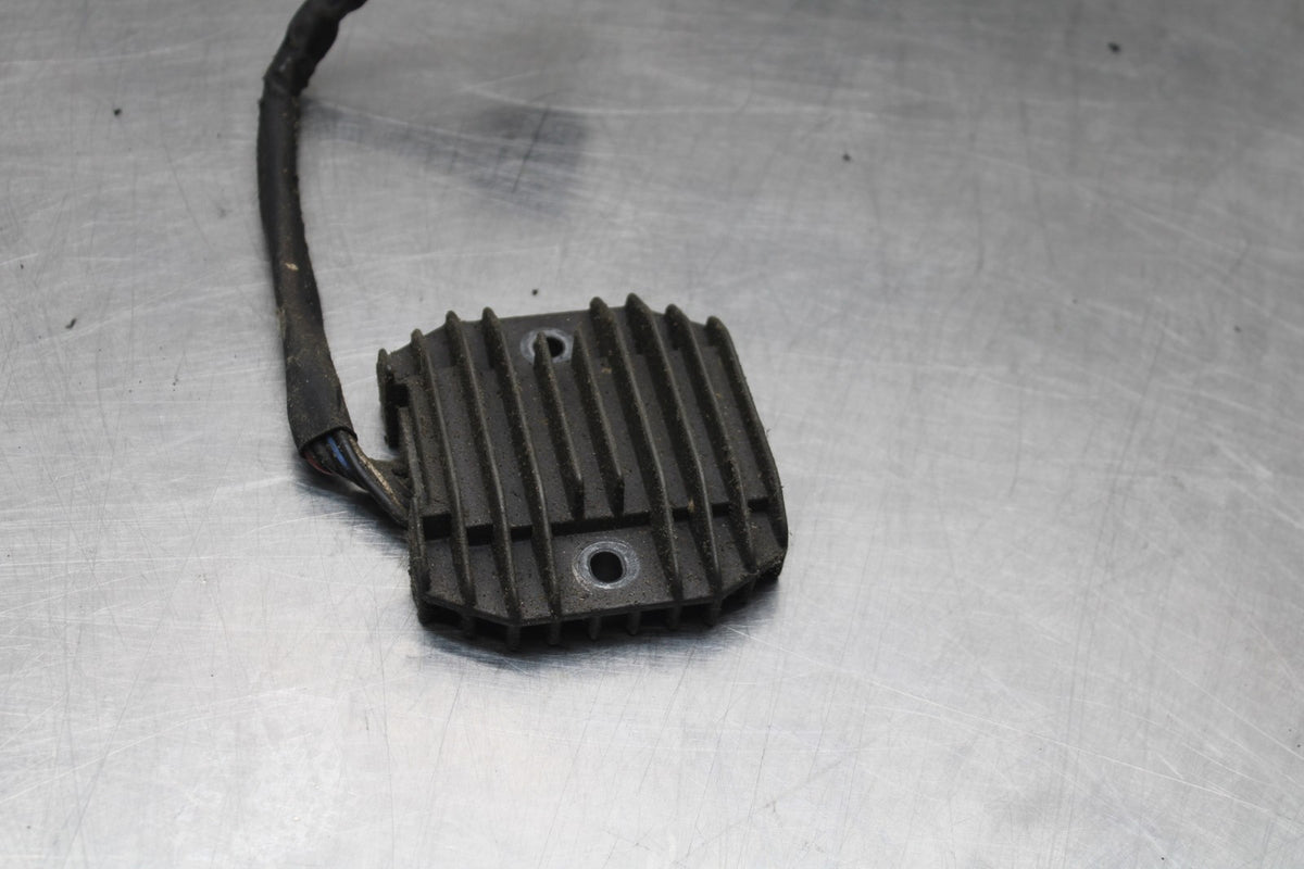 02 KAWASAKI VULCAN 800 VN800B CLASSIC RECTIFIER VOLTAGE REGULATOR BB862