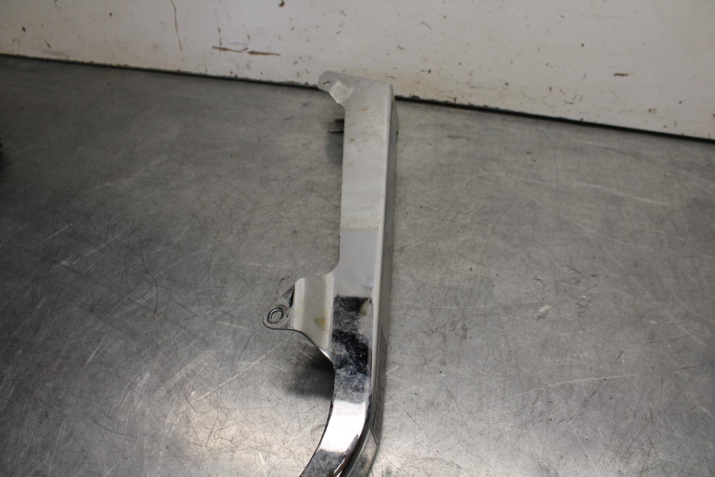 01-02 HONDA SHADOW SPIRIT 750 CHAIN GUARD PROTECTOR BB632