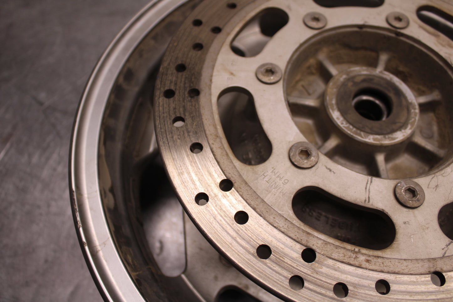 03-08 KAWASAKI VULCAN 1600 REAR WHEEL BACK RIM BB754