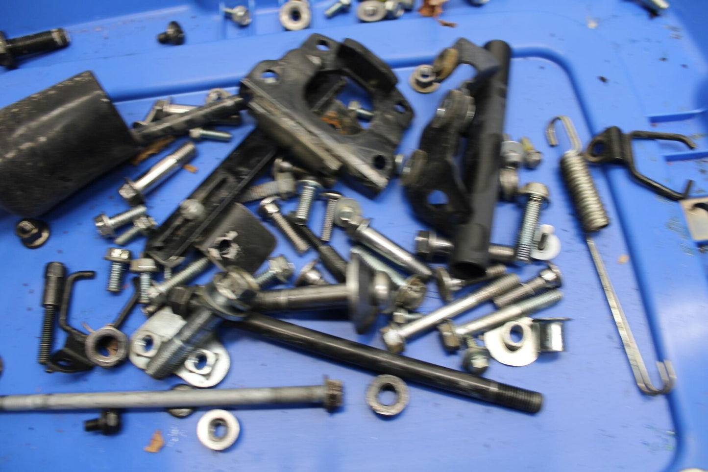 15-17 KAWASAKI EX 650 NINJA  ABS LEFTOVER MOUNTING BOLTS HARDWARE MOTOR BB494