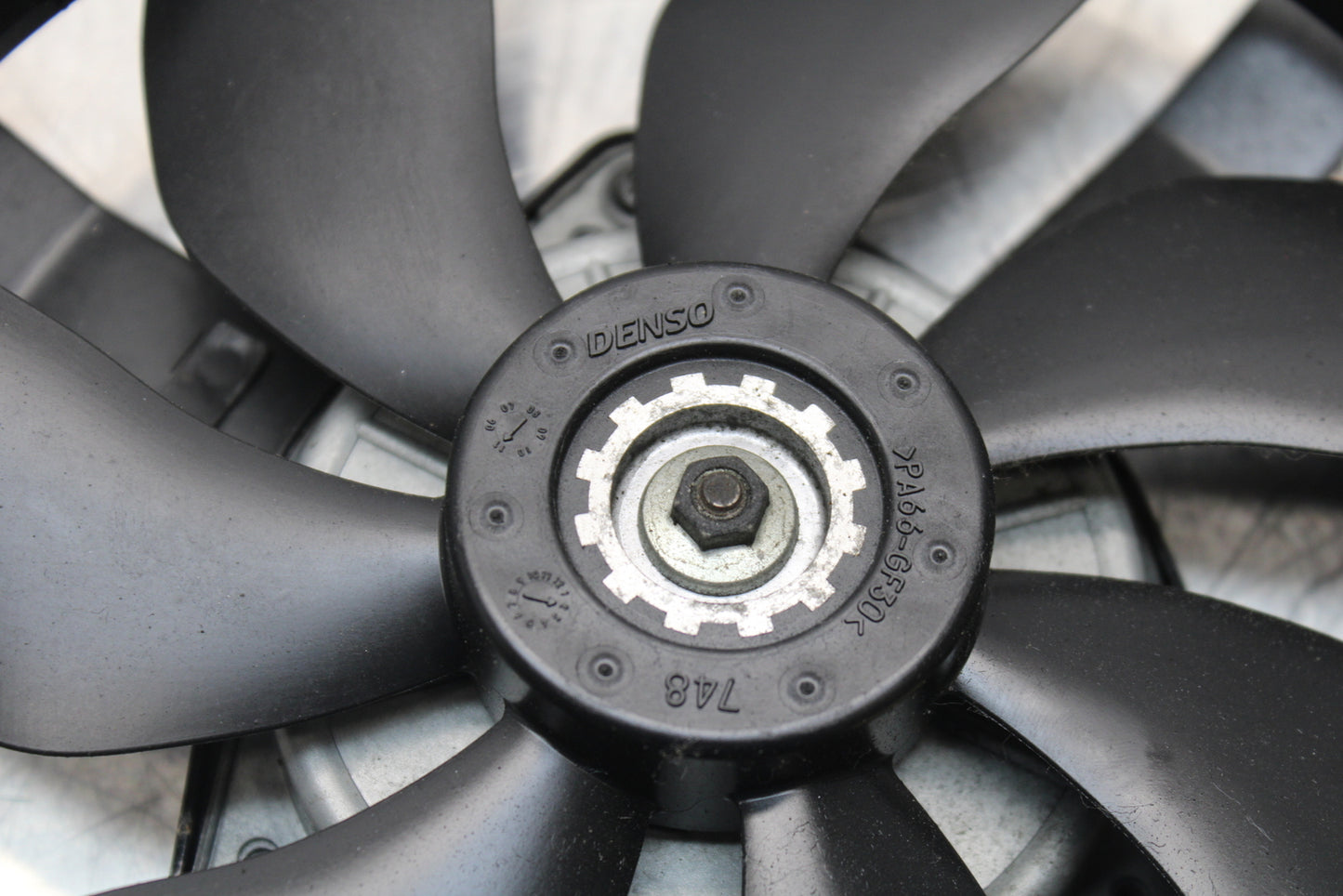 13-17 KAWASAKI NINJA ZX6R ZX636 ABS ENGINE RADIATOR COOLING FAN BB143