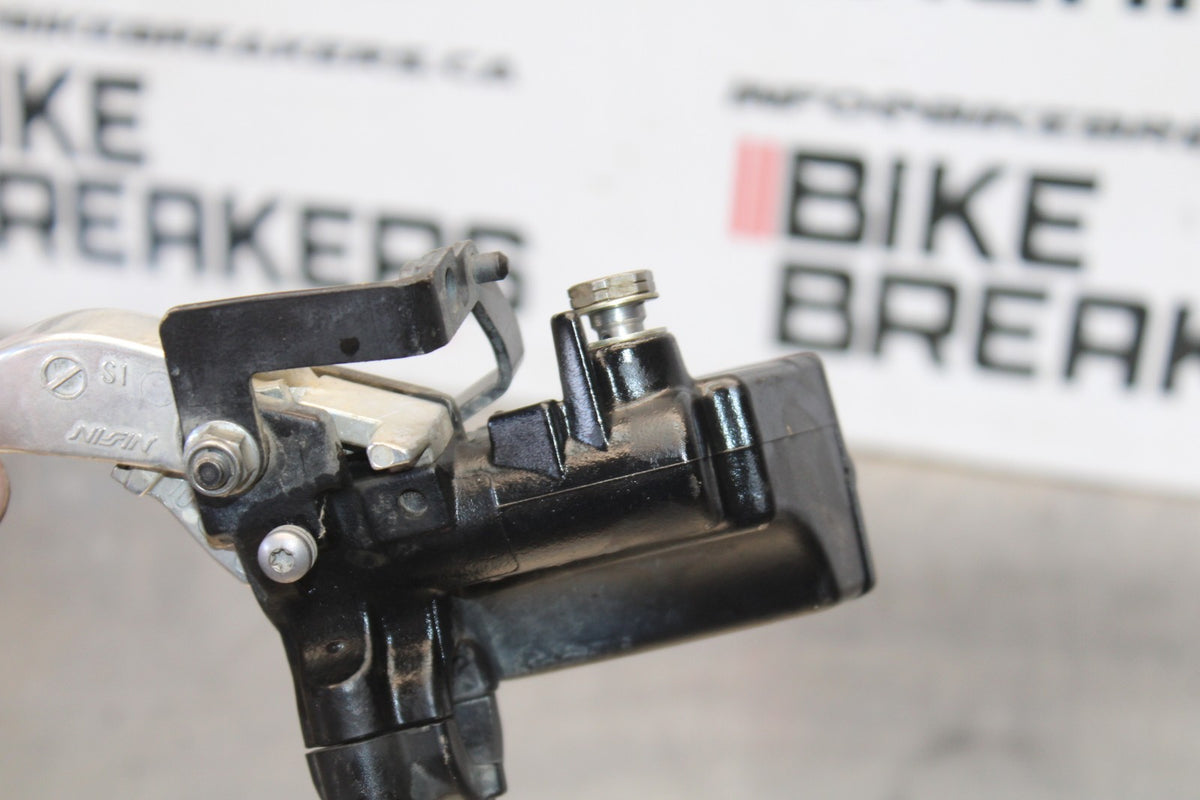 15 TRIUMPH TIGER 800 FRONT BRAKE MASTER CYLINDER w/ LEVER BB873