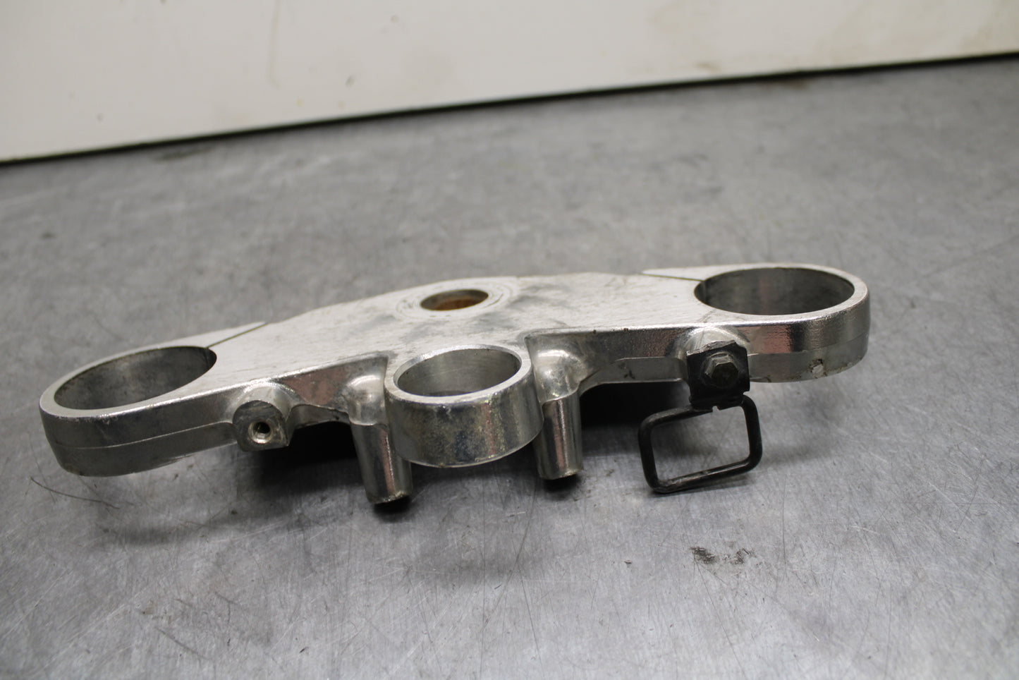 93-94 KAWASAKI NINJA ZX7R FORKS UPPER TRIPLE TREE CLAMP BB122