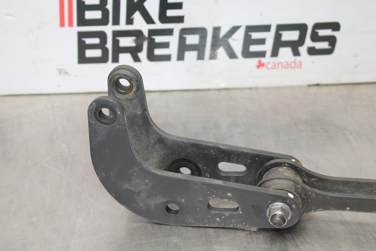 23-26 KAWASAKI NINJA ZX4RR REAR DOGBONE SHOCK LINKAGE LINK BB898