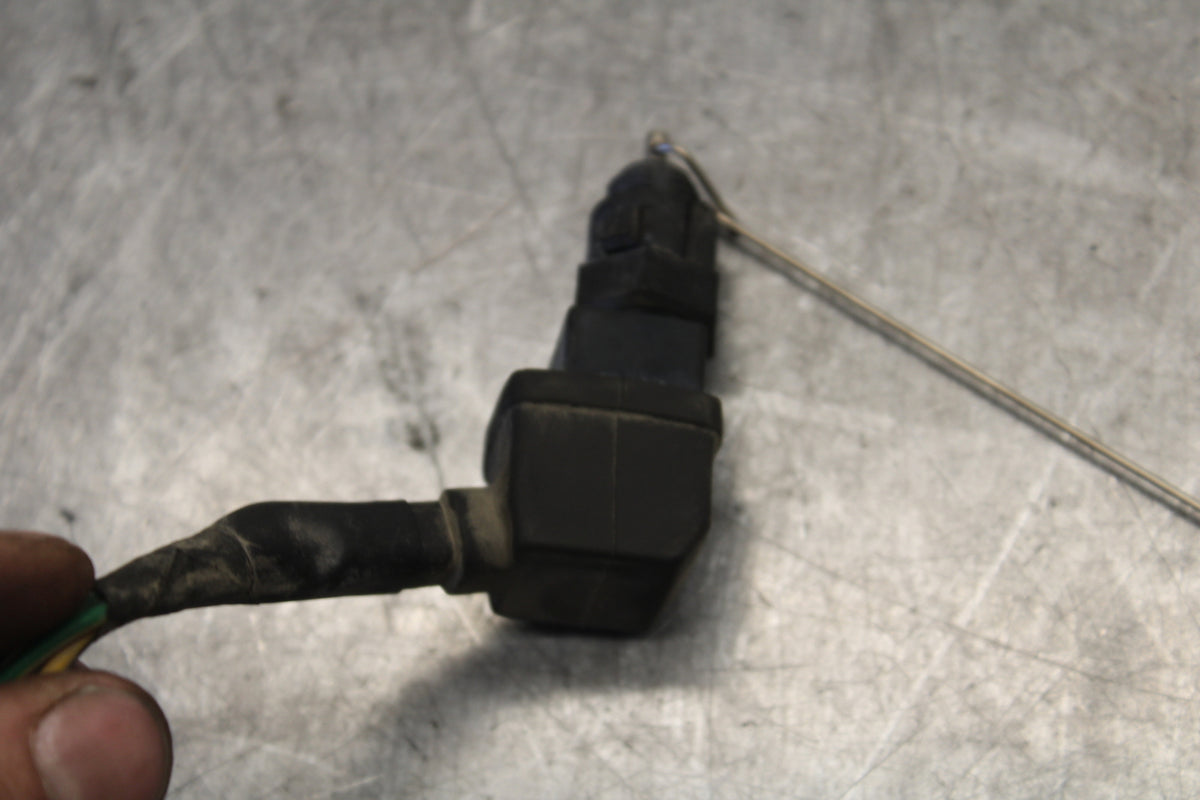 05-06 YAMAHA ROYAL STAR REAR BACK BRAKE SENSOR BB697
