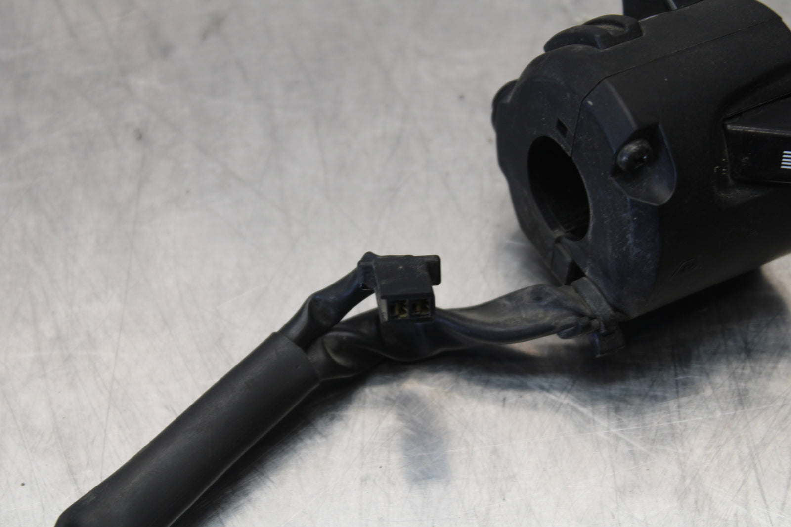 14-17 YAMAHA FZ07 LEFT CLIP ON HANDLE HORN SIGNALS SWITCH SWITCHES BB162