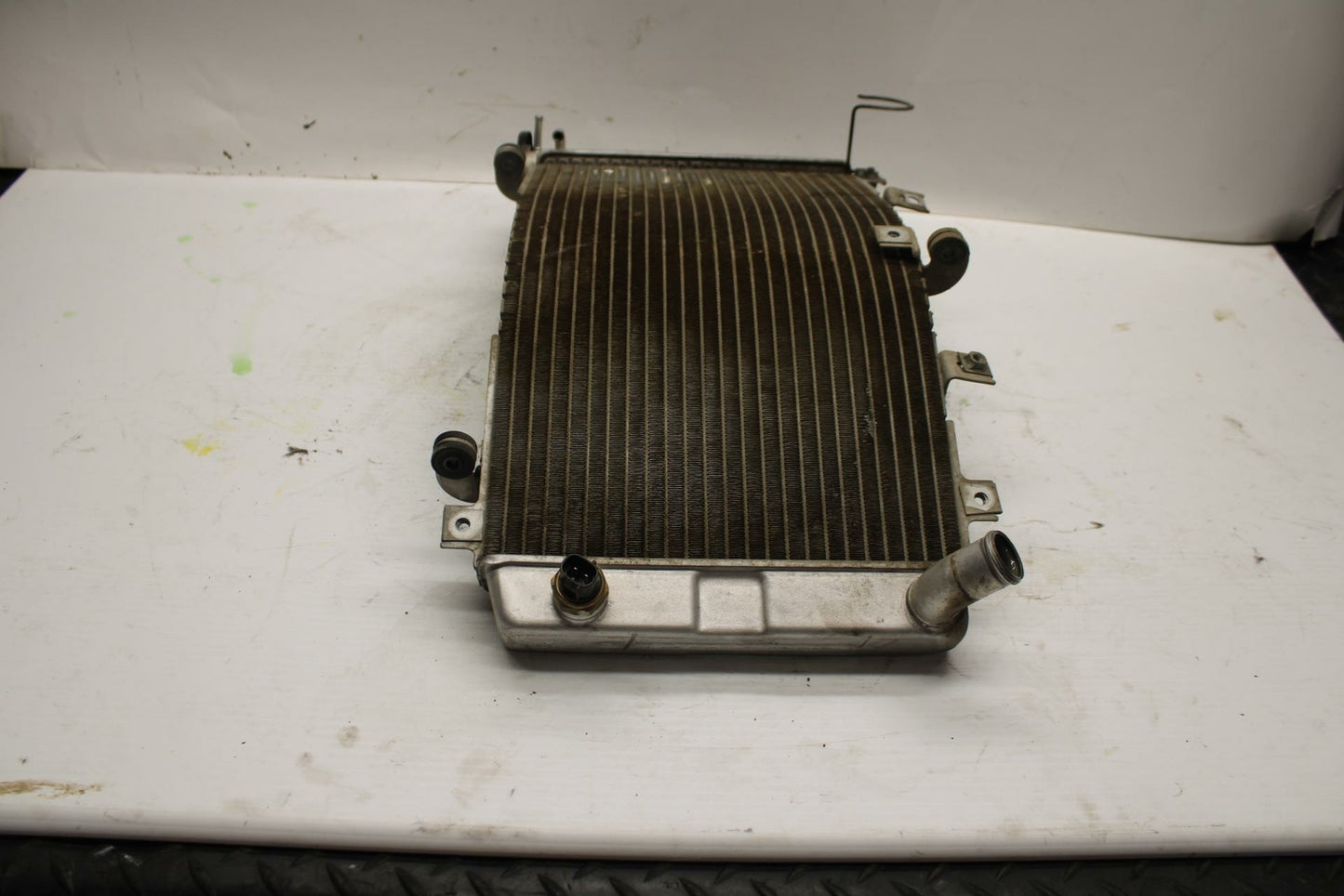 00-07 SUZUKI HAYABUSA ENGINE RADIATOR MOTOR COOLER COOLING RADIATER  BB281