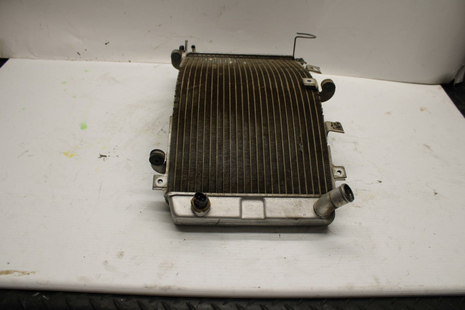 00-07 SUZUKI HAYABUSA ENGINE RADIATOR MOTOR COOLER COOLING RADIATER  BB281