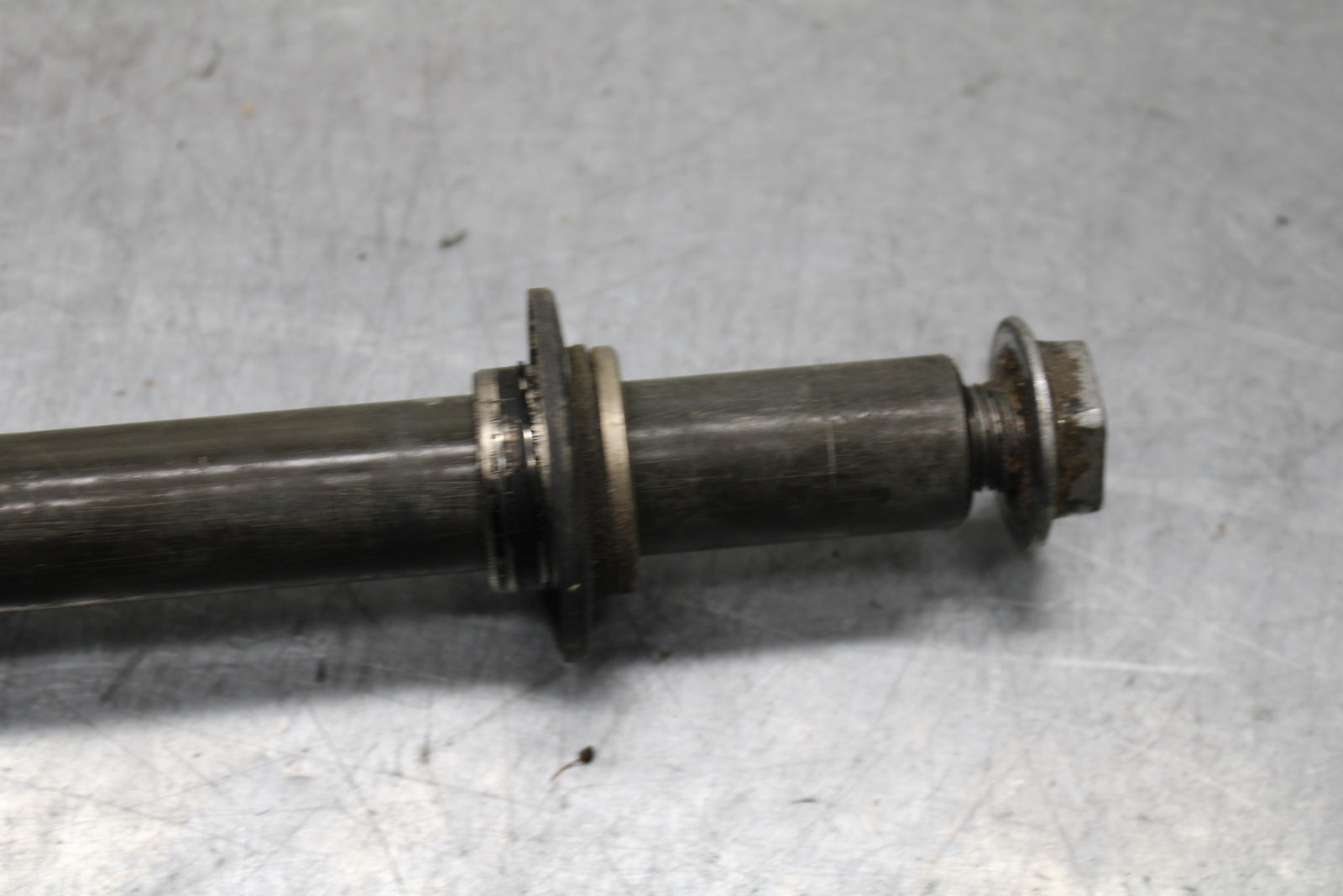 13-18 KAWASAKI NINJA ZX6R FRONT WHEEL RIM AXLE PIVOT BOLT BB118