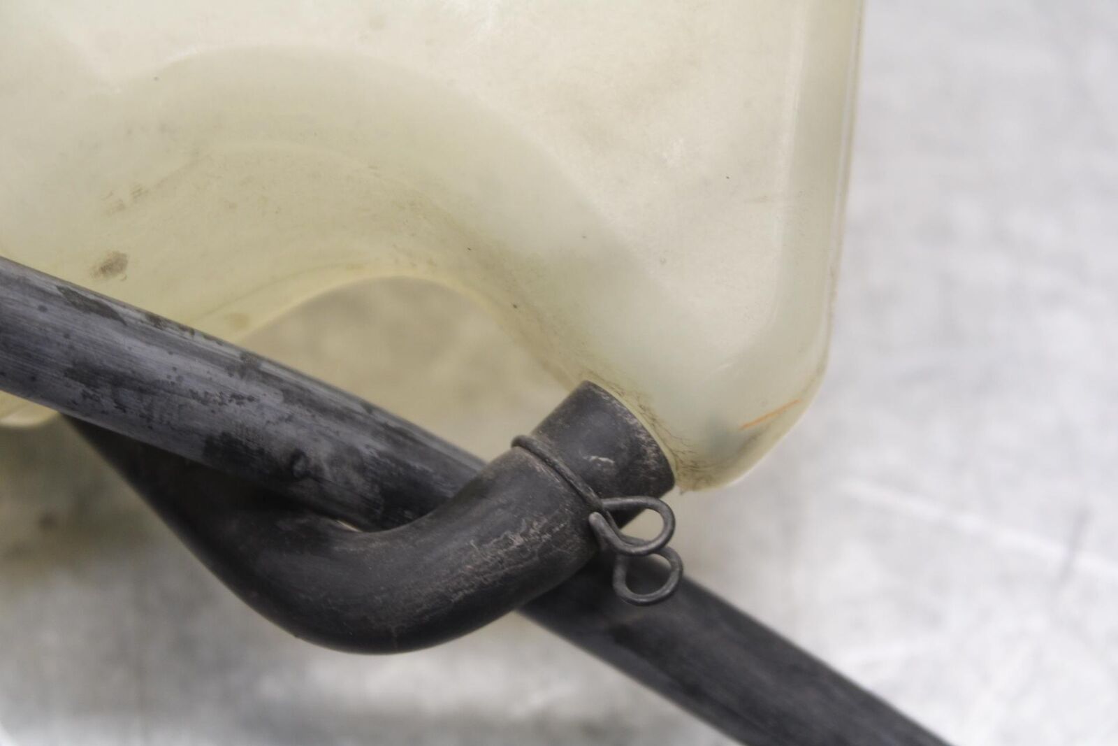 09-12 KAWASAKI NINJA ZX6R COOLANT WATER TANK RESERVOIR BOTTLE BB640