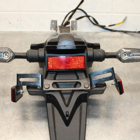 22-23 YAMAHA YZF R7 REAR BACK TAIL LIGHT MOUNT BRACKET BB583
