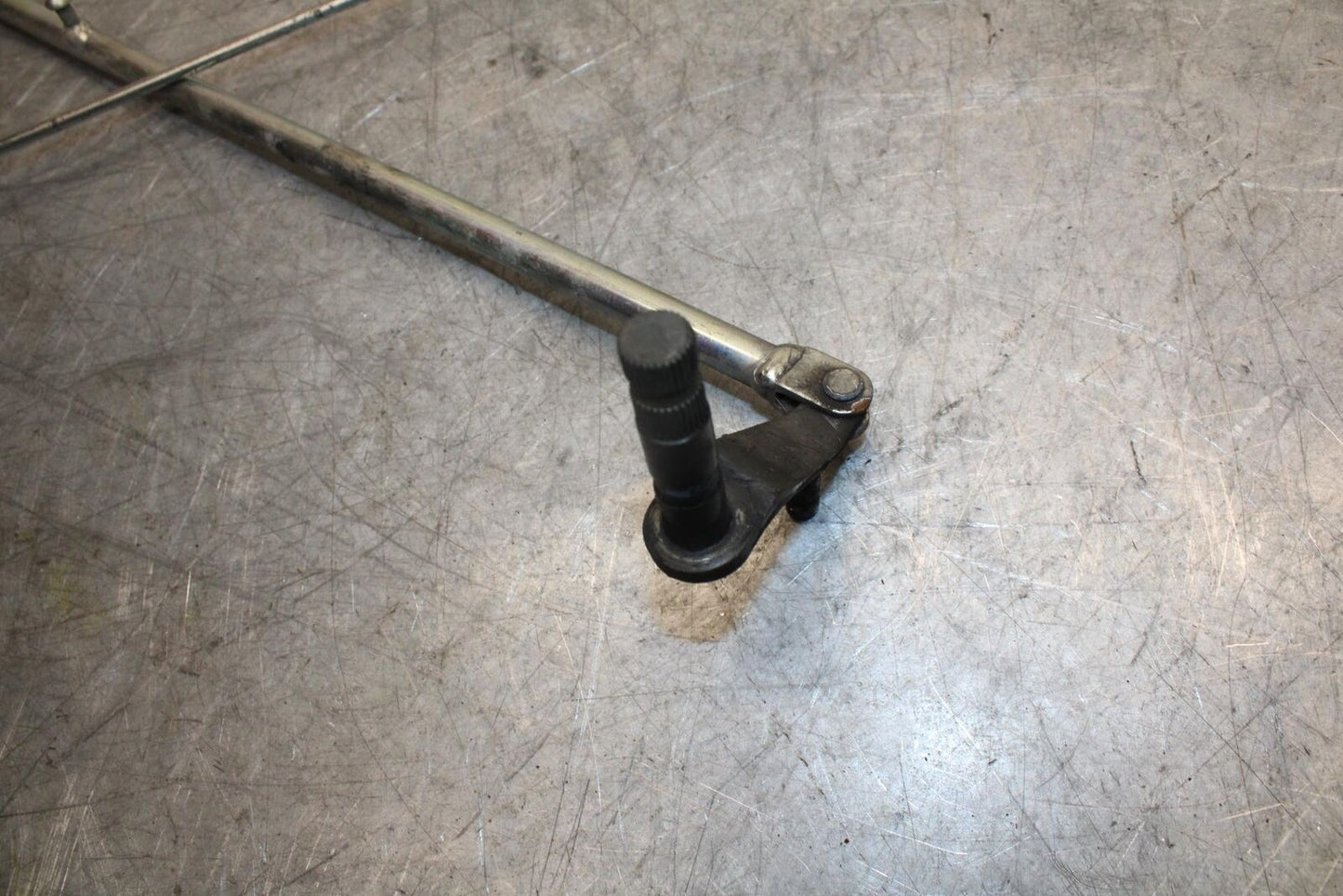 2007 Suzuki Boulevard M50B REAR BACK BRAKE TORQUE ROD SHAFT BAR BB537